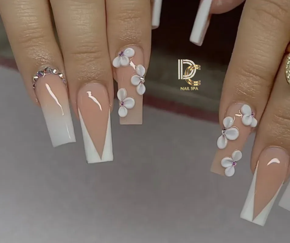 DC Nail Spa — Nail salon in Clarksville